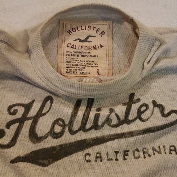 Hollister 98% Cotton 2% Polyester Light Sweater - Picture 2 of 2